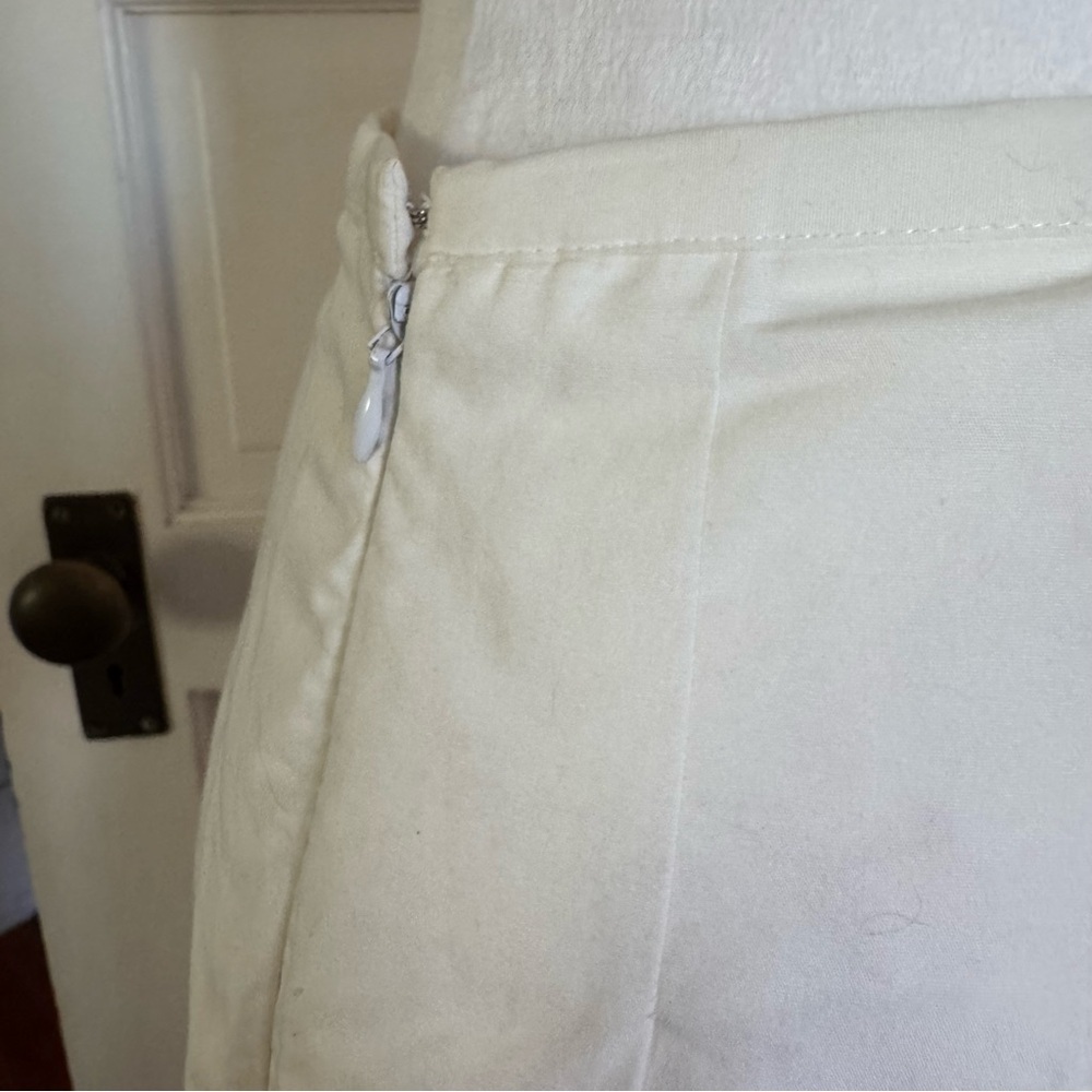 Sunny Leigh Vintage Embroidered Floral Skirt – Size 4P - Picture 7 of 12